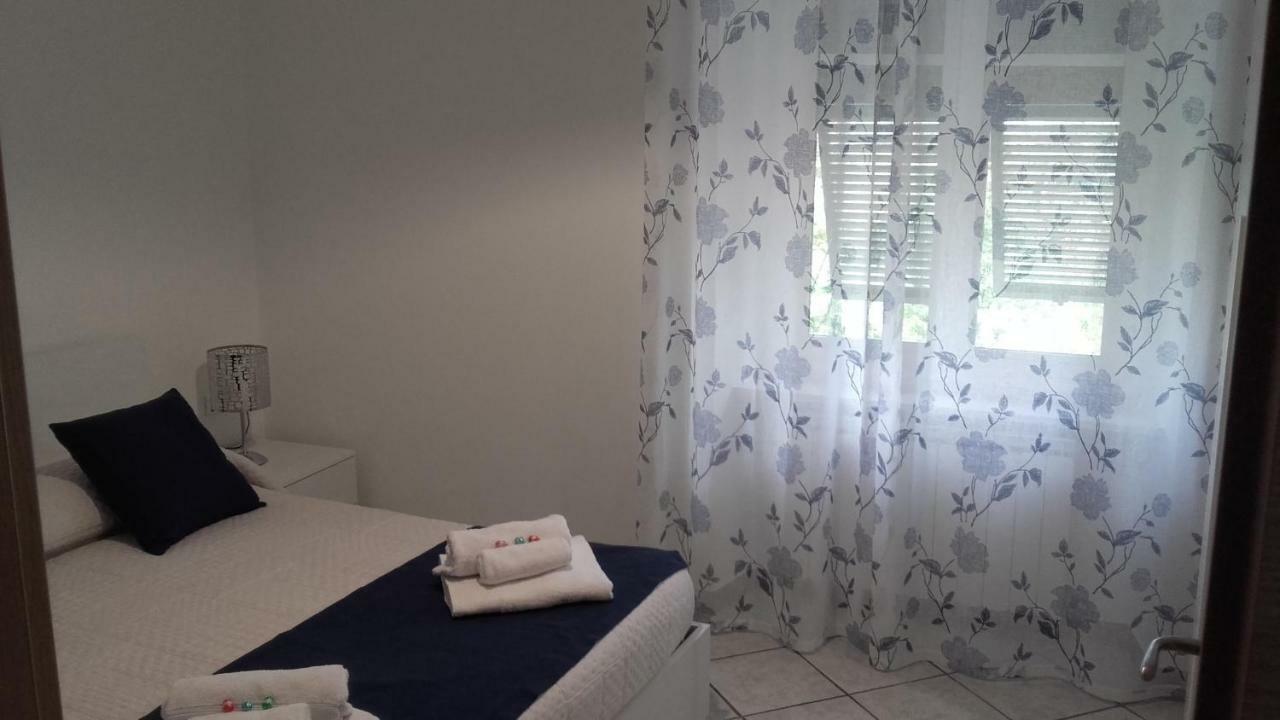 Apartament Station'S Windows La Spezia Zewnętrze zdjęcie